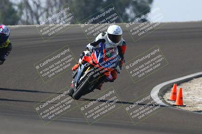 media/Nov-01-2025-TrackDaz (Sat) [[2b4d5192bc]]/C Group/1240pm (Turn 2 Outside)/